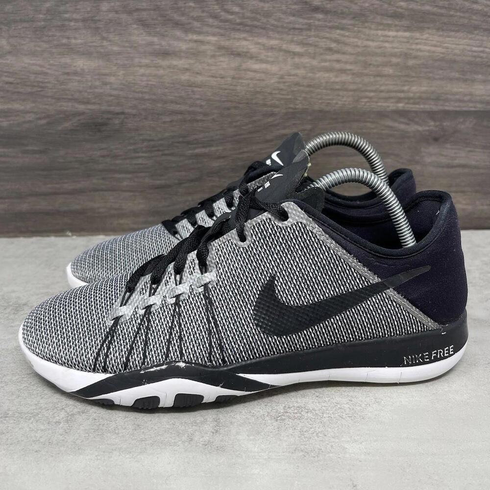 Nike Free TR 6 Shoes Womens Size 7 Black Running Sneakers 833424-100